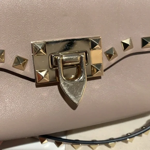 Valentino rock stud crossbody - Picture 3 of 5